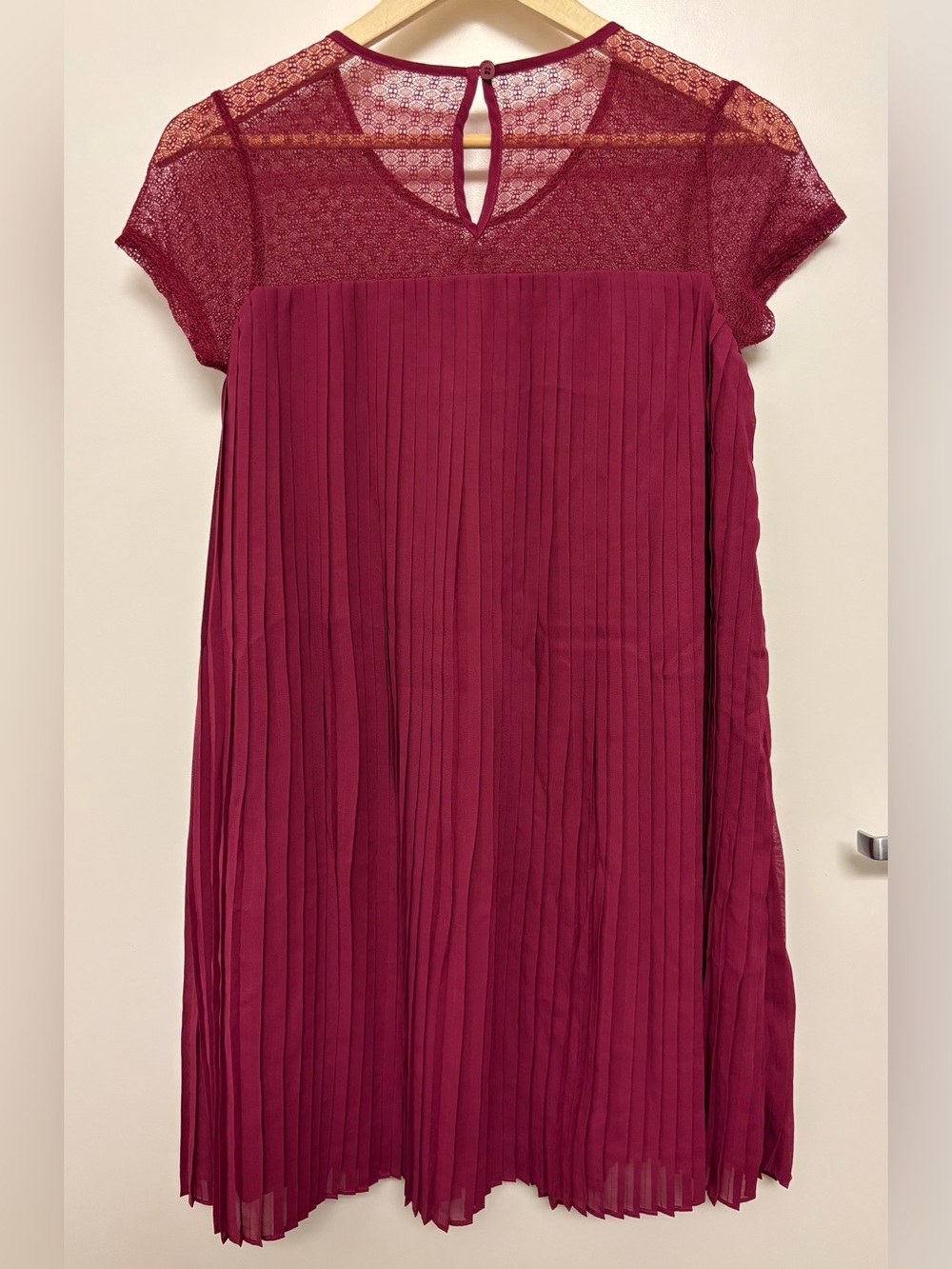 BCBG Girls Burgundy Pleated Lace Yoke Dress 14